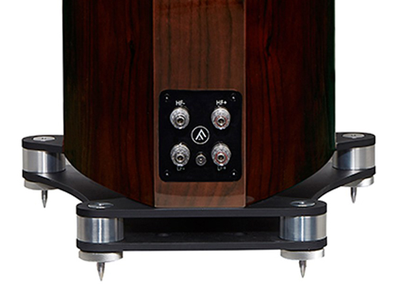 Fyne Audio F702 - cecha 1